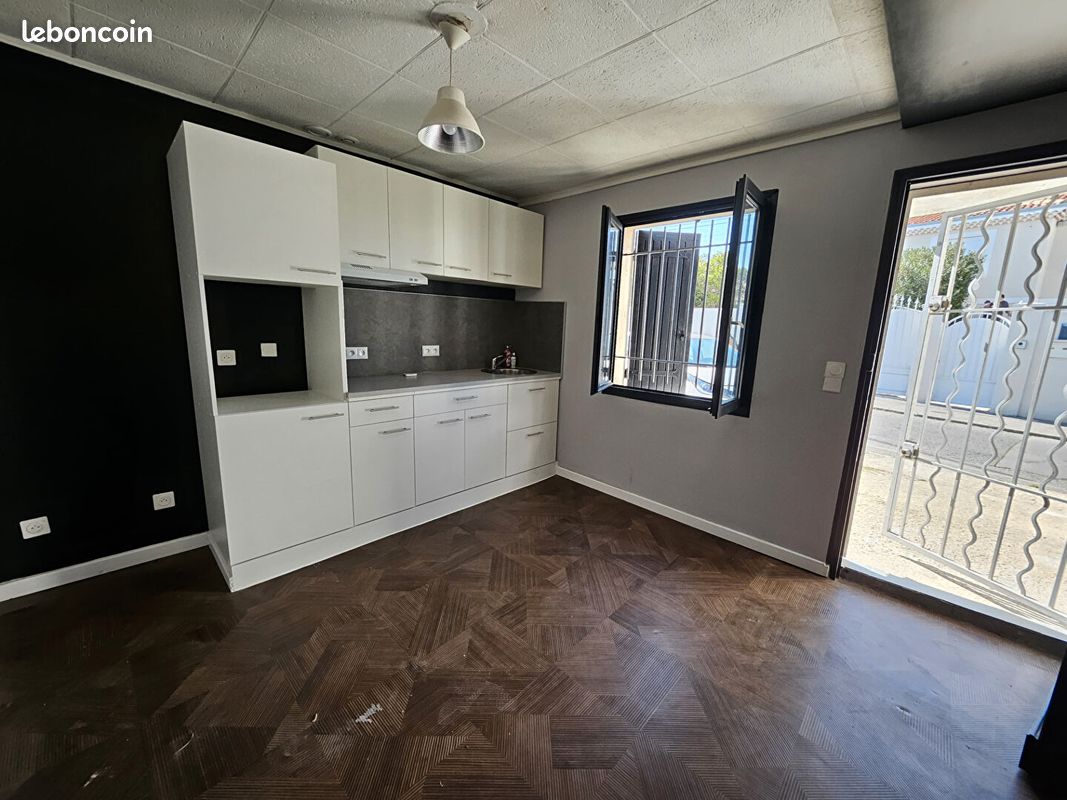 Appartement 1 pièce 25 m² · à Gignac-la-Nerthe · 25 m² · 550 €/mois