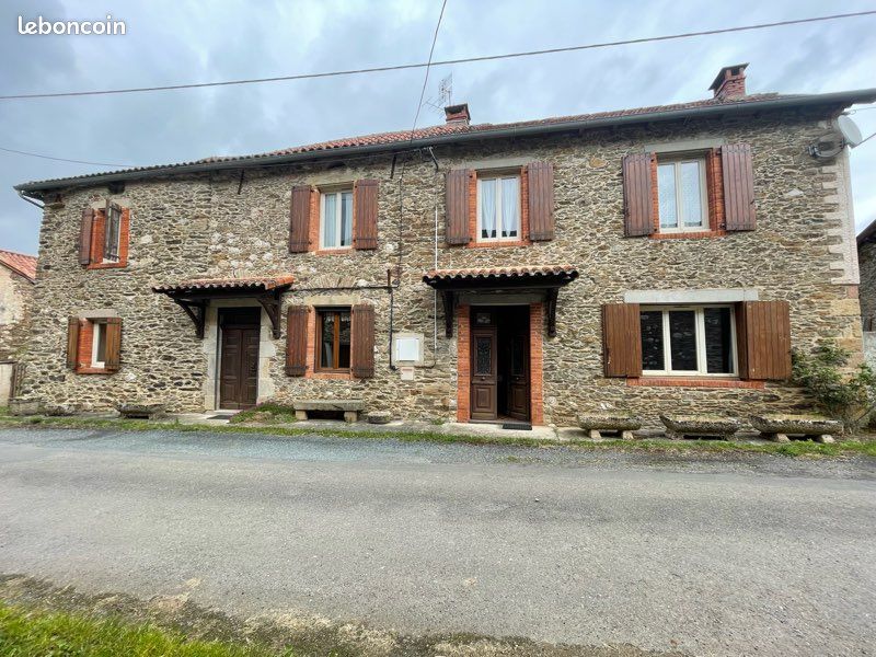Maison 8 pièces 195 m² · à Mirandol-Bourgnounac · 195 m² · 210 000 €