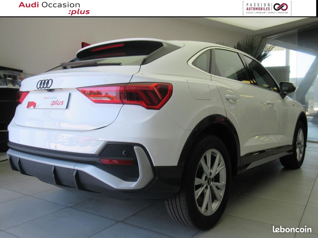 AUDI Q3 Sportback 35 TFSI 150 ch S tronic 7 S line (image 4)