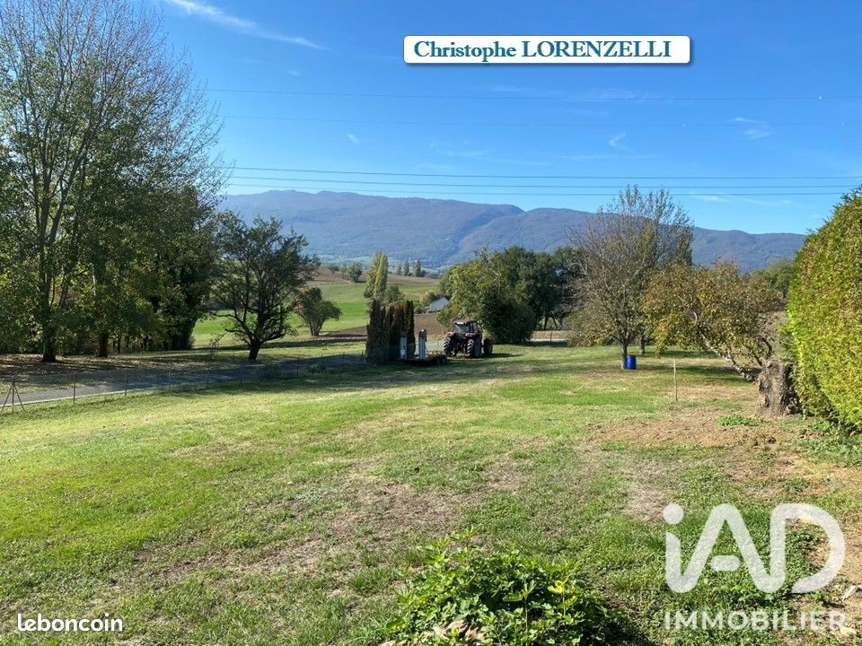 Terrain 1431 m² · à Usinens · 1 431 m² · 140 000 €