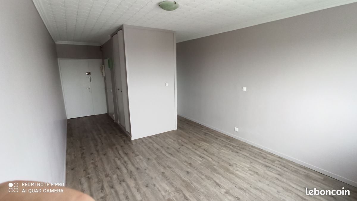 Appartement 1 pièce 23 m² · à Pessac · 23,3 m² · 650 €
