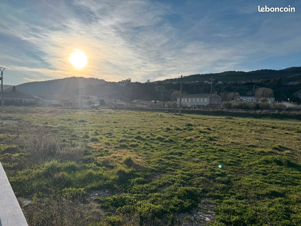Terrain 892 m² Peyruis · 115 000 €