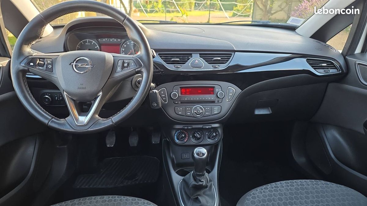 Opel Corsa 1.4 90 Edition (image 11)