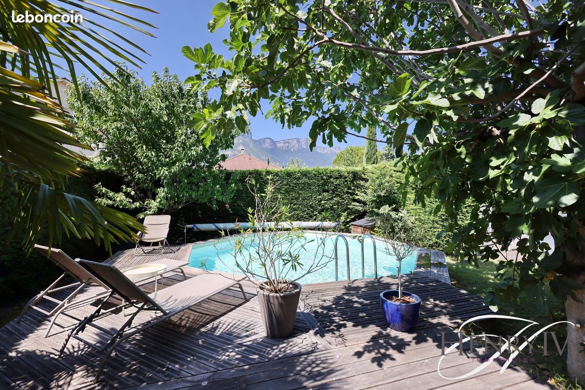 Maison 6 pièces 140 m² · à Saint-Égrève · 140 m² · 580 000 €