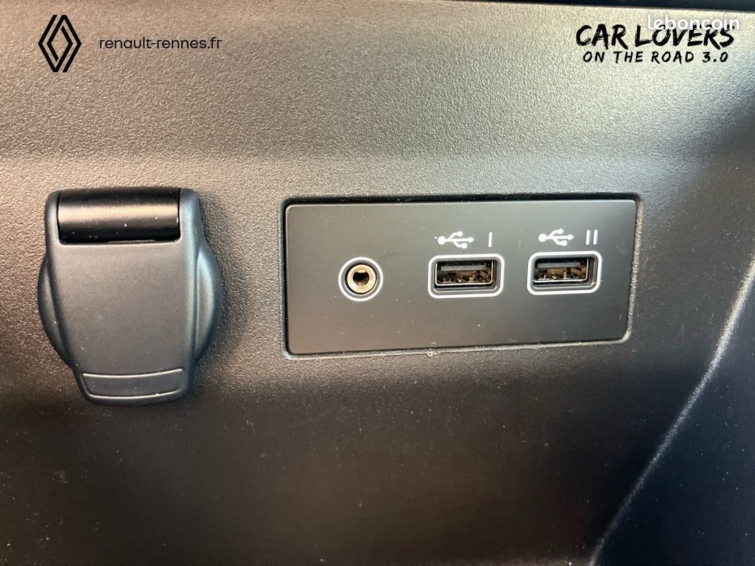 RENAULT Clio E-Tech full hybrid 145 ch GSR2 Evolution (image 23)