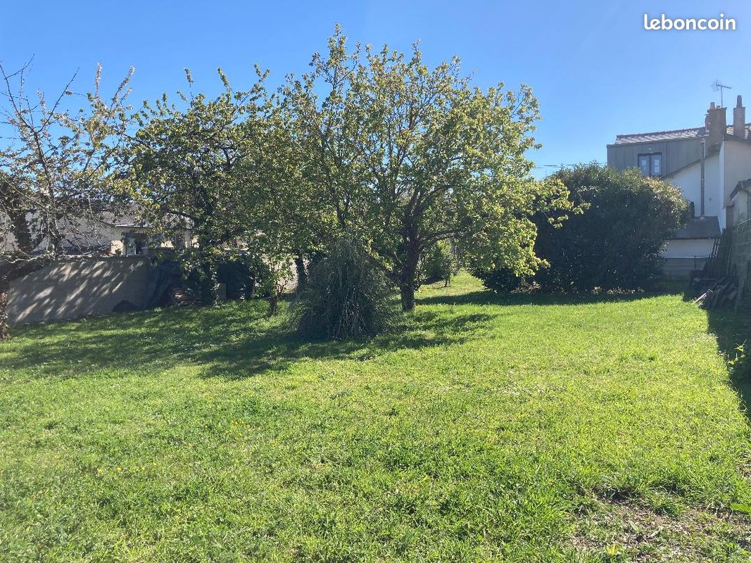 Terrain constructible rare – 523 m² – au calme – proche Angers