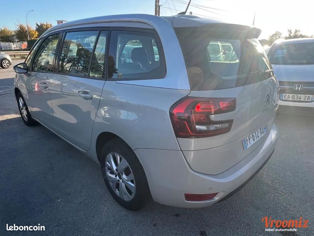 Citroen C4 Grand Picasso 1.2 L 130 S&S BUSINESS + BV6 ESSENCE 7PLACES 12 MOIS DE GARANTIE CHIC (image 4)