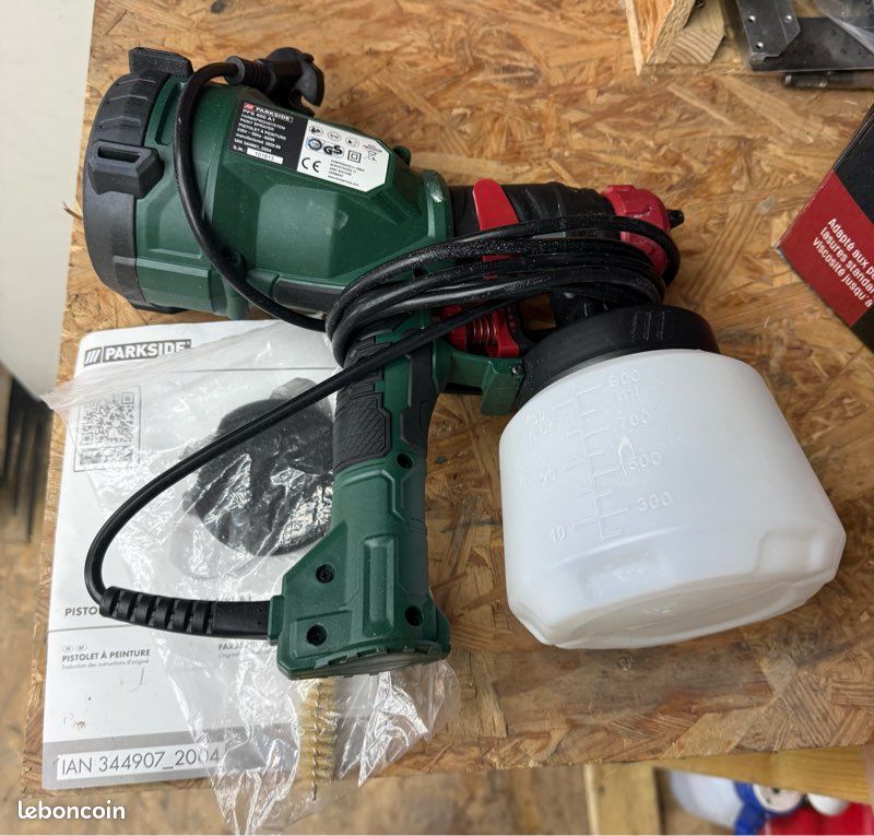 Pistolet à peinture parkside Bricolage