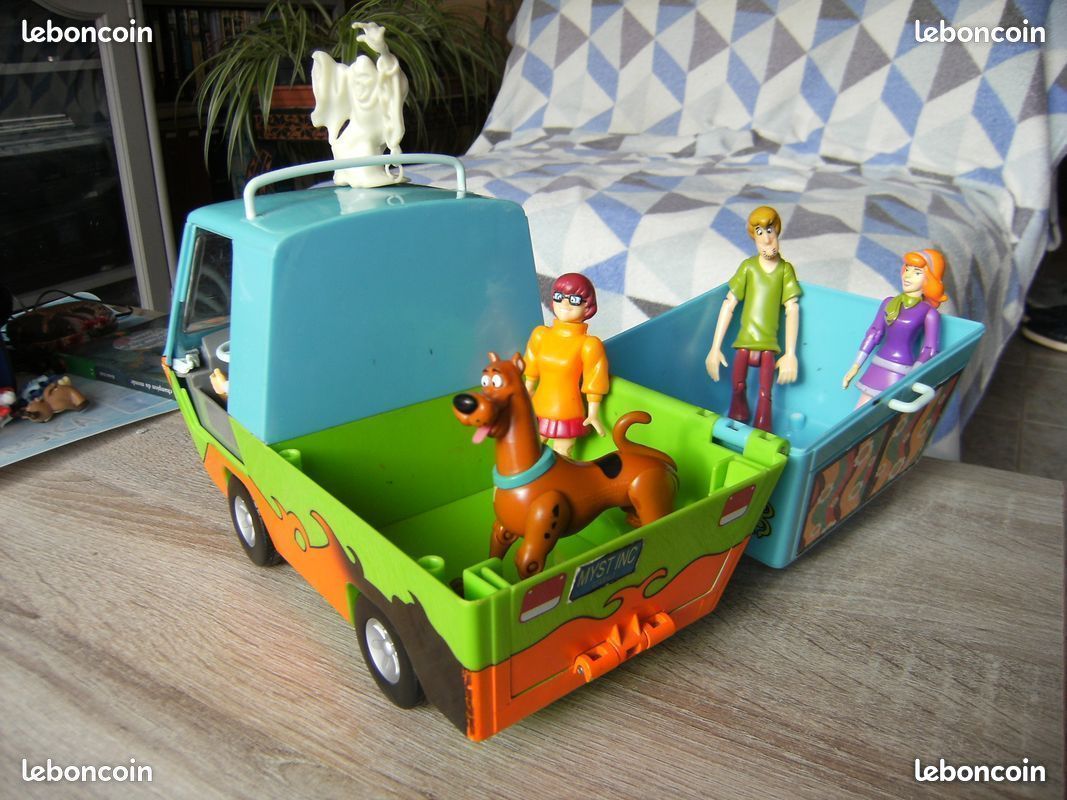 PLAYMOBIL CAMION SCOOBY Doo Réf 70286 The Mystery Machine + Réf 70710 Complet EUR 20,00