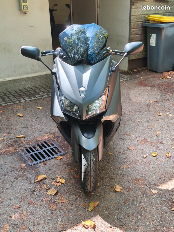 Tmax 530 (image 1)