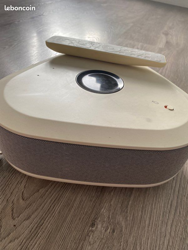 Face aux critiques, Free lance sa box Delta sans le player Devialet | Les Echos