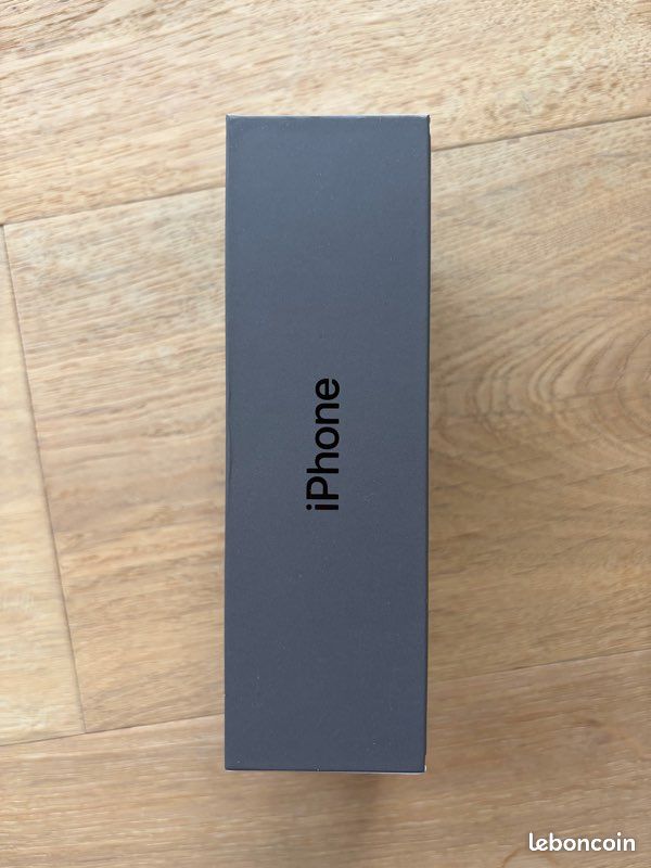 Smartphone Apple iPhone 8 Plus d'occasion