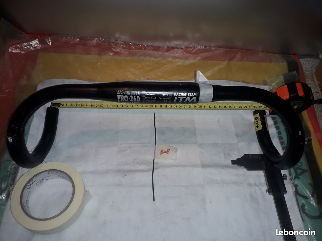 Guidon Route ITM Racing Team Pro 260 Anatomic 42cm Noir - Pour Tiges 26,0mm