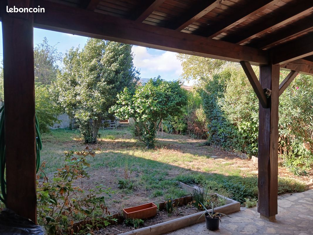 Maison 4 pièces 70 m² · à Aussillon · 70 m² · 130 000 €