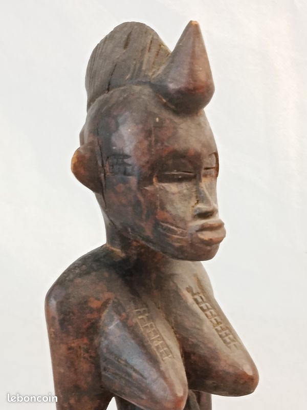 Statuette Sénoufo en bois – Sculpture africaine traditionnelle – 33 cm (image 6)