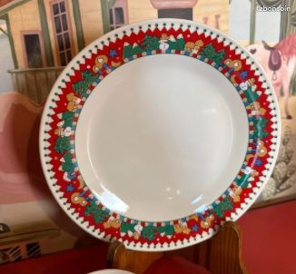 Lot vaisselle de Noël (image 2)