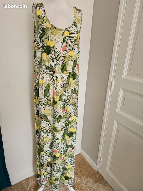 Robe Longue Blanche Fleurie ESMARA Taille 44 - Neuve Avec étiquettes, Style Maxi été