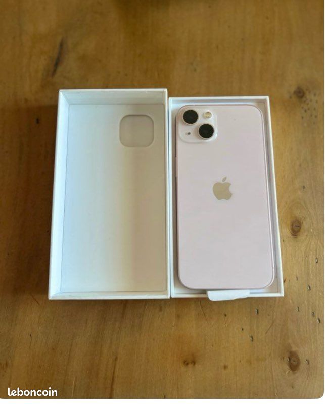 IPhone 13 bonne état (image 1)
