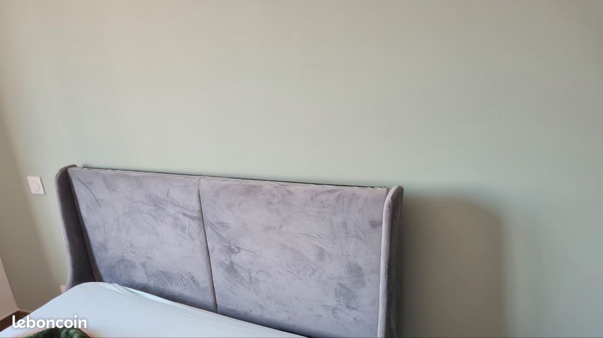 Tête de lit velour gris (image 1)