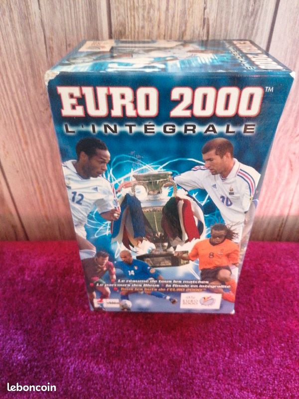 Vhs coffret euro 2000 3 vhs (image 1)
