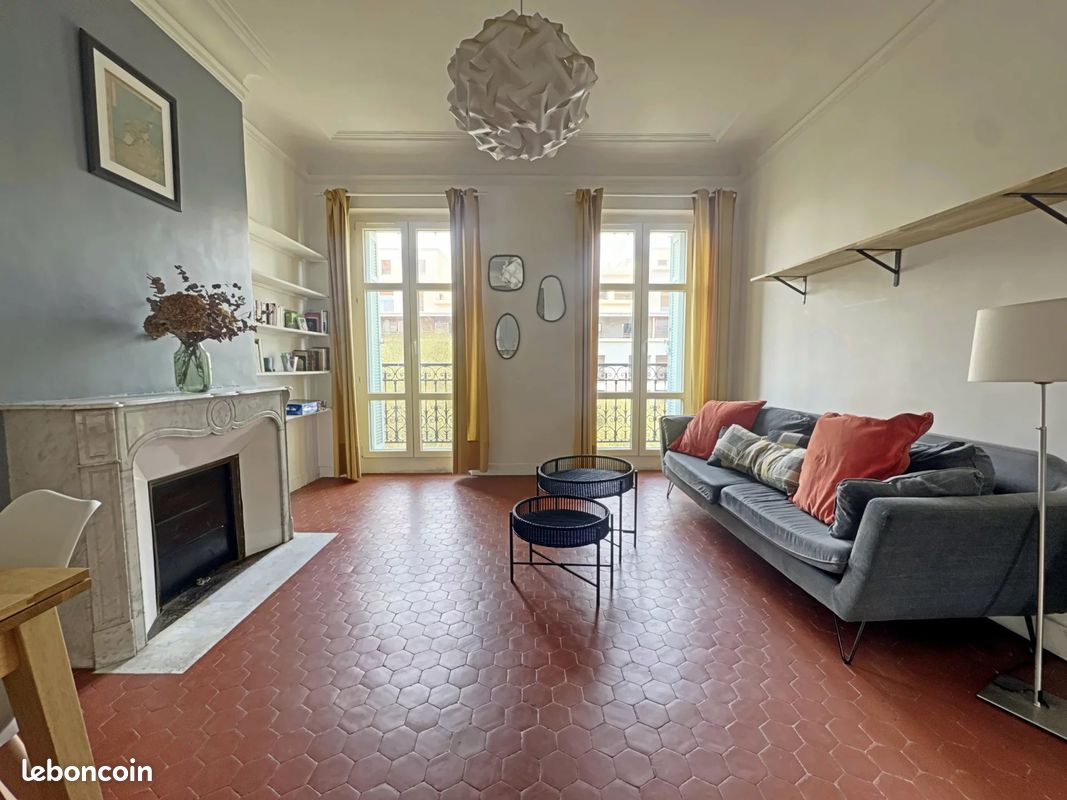Appartement 4 pièces 81 m² · à Marseille · 81 m² · 1 400 €