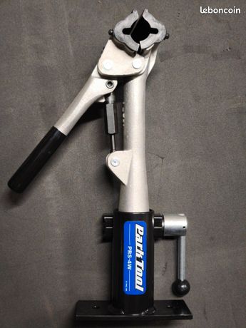 Pince murale pied réparation vélo VTT Parktool PRS-4W - Vélos Pince murale pied réparation vélo VTT Parktool PRS-4W - Vélos