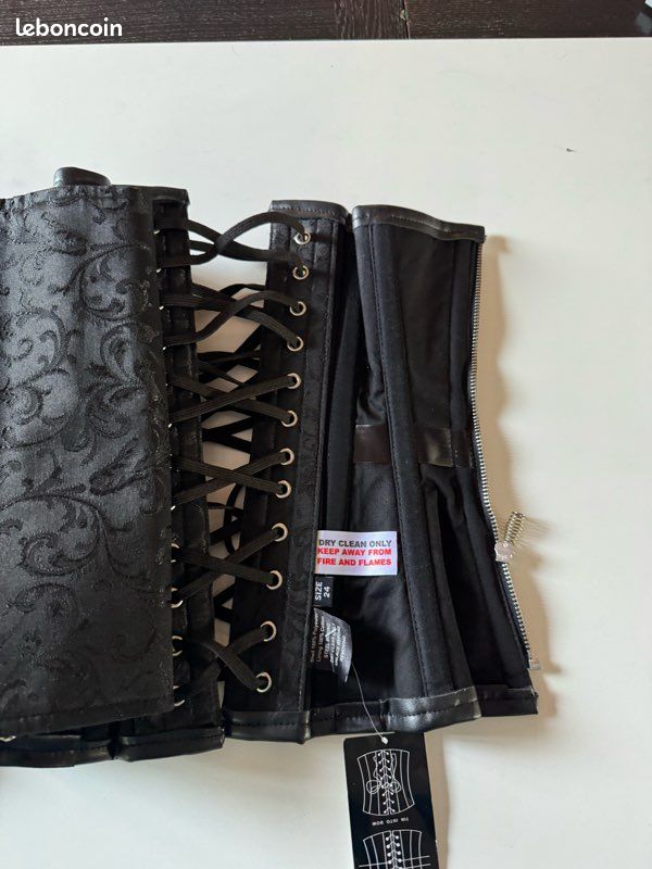 Corset gothique dark steampunk noir (image 9)