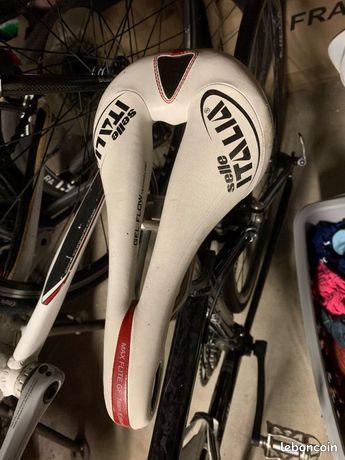 selle de vélo ancien AS -  - Pièces occasion de motos