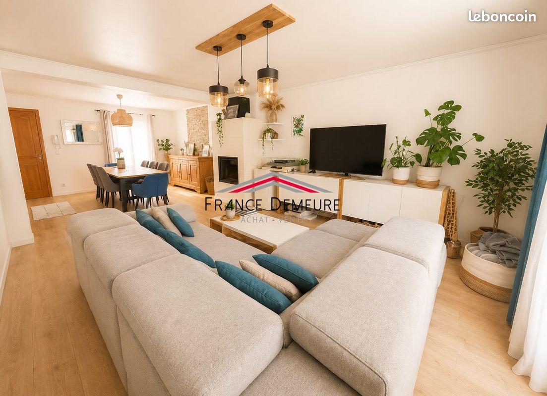 Maison 6 pièces 120 m² · à Pierrelaye · 120 m² · 495 000 €