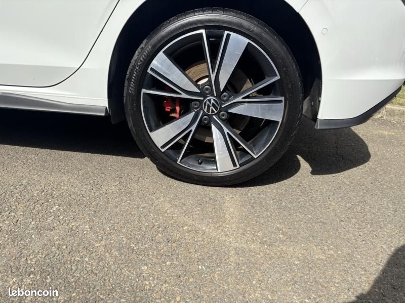 Volkswagen Golf 1.4 eHybrid 245ch GTE DSG6 (image 9)