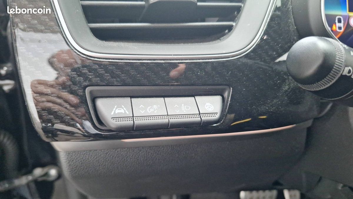Renault arkana e tech hybride 145 22 engineered (image 23)