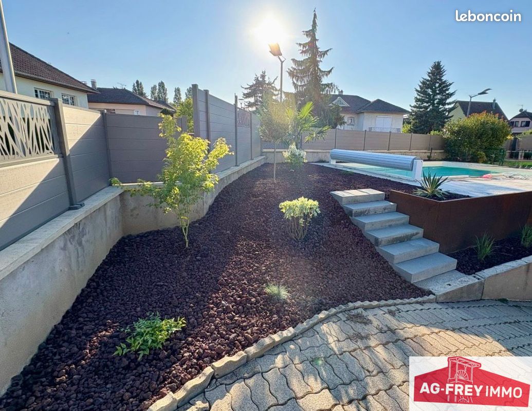 Maison 6 pièces 164 m² · à Illzach · 164 m² · 399 000 €