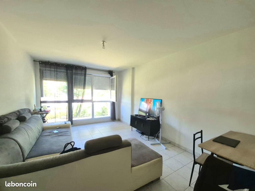 Appartement 1 pièce 35 m² · à Hénin-Beaumont · 35 m² · 55 500 €