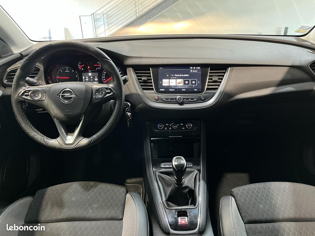 OPEL GRANDLAND X Design Line - 1.5 CDTI - 130ch - SUIVI COMPLET - CAMERA DE RECUL - CARPLAY (image 13)