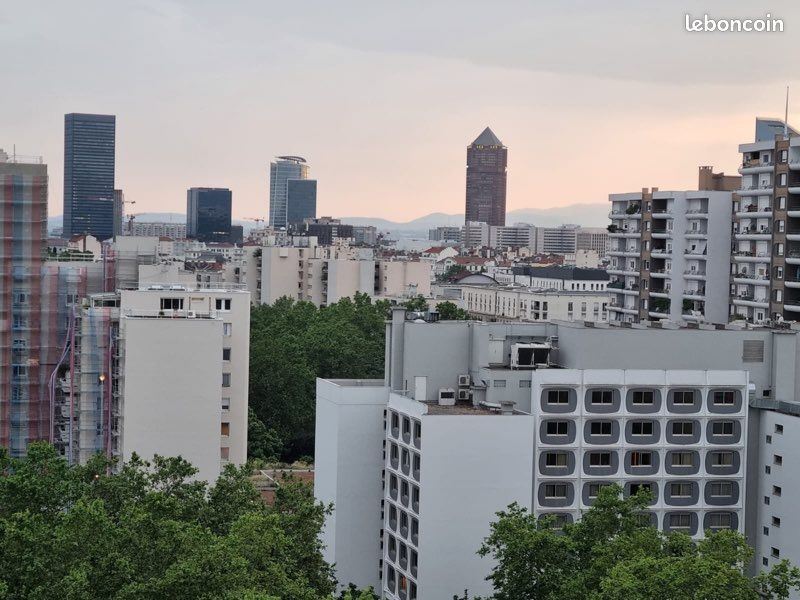 Appartement 2 pièces 48 m² · à Villeurbanne · 48 m² · 950 €