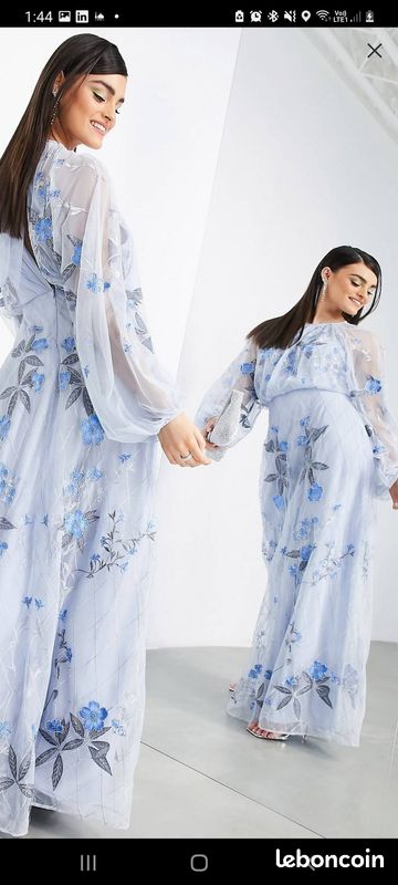 Jolie robe bleue en tulle brodé, Taille 40/42, jamais portée, neuve (image 7)