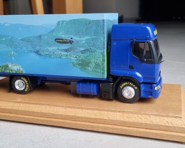 camion Eligor 1/43 Renault KERAX 4x4 course Alain BUFFA LBS