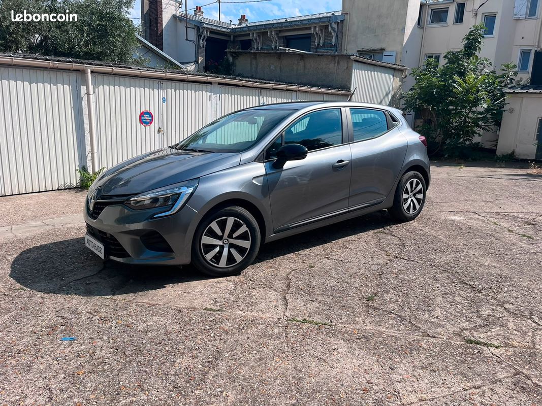 Renault Clio 5 TCe 90 chevaux ,Vente à l'export UNIQUEMENT (image 6)