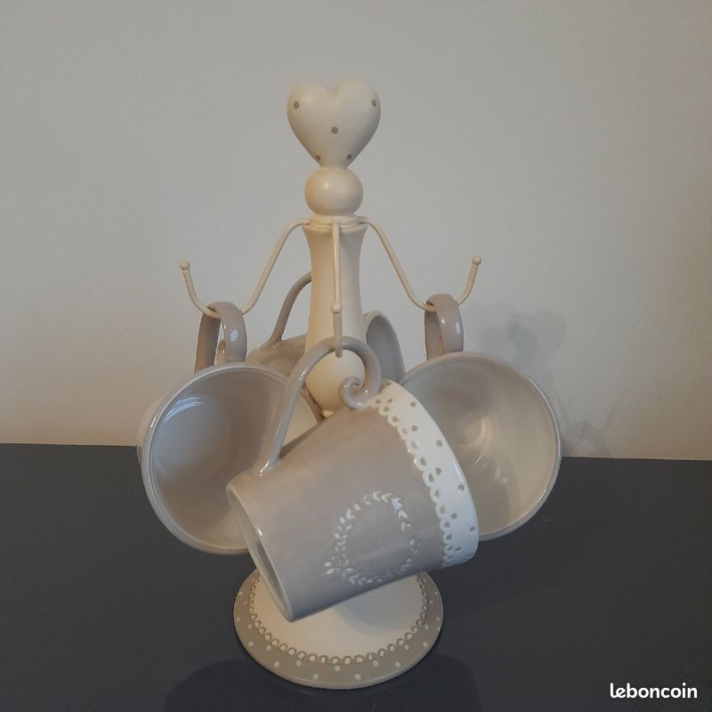 Serviteur et 4 tasses neuf (image 1)