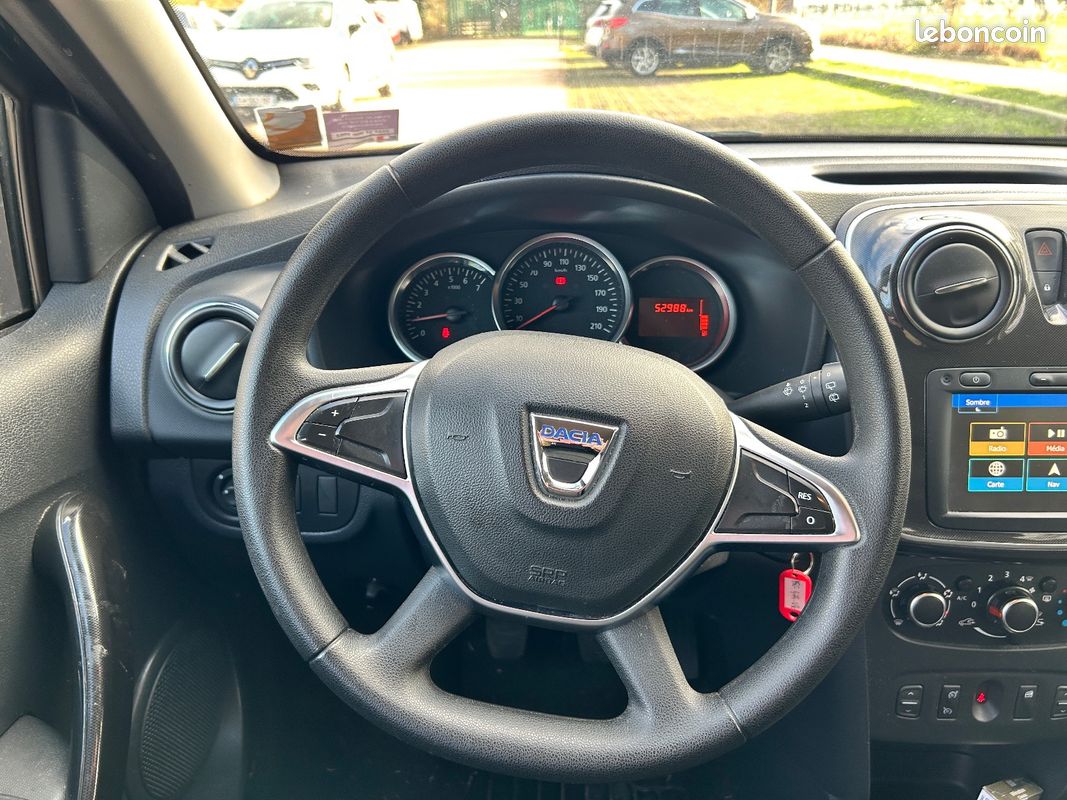 DACIA SANDERO SCe 75 City + CLIM (image 4)