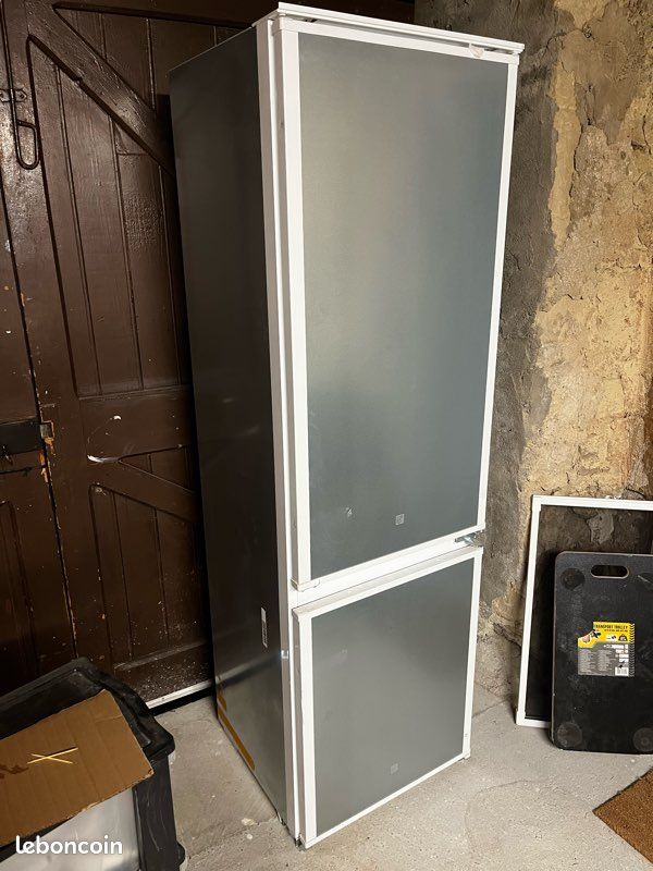 Réfrigérateur encastrable Electrolux (image 5)
