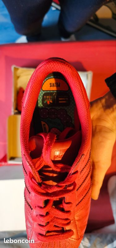 Adidas Superstars Pharell Williams (image 2)