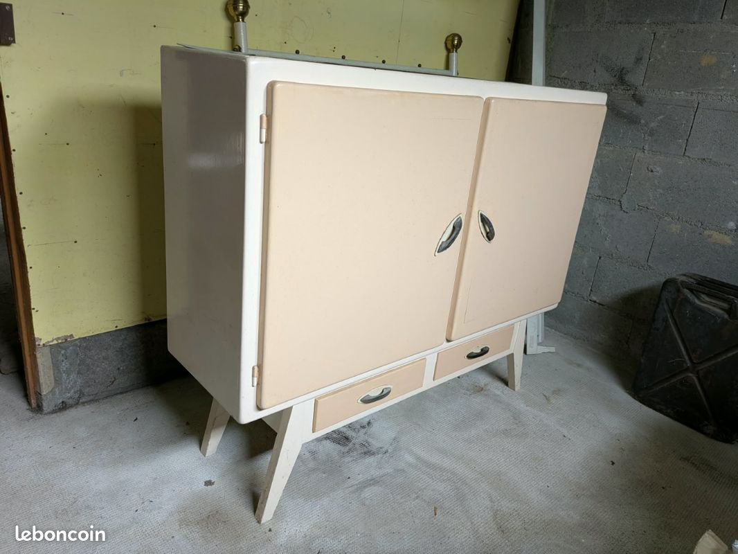 Meuble années 50 (image 1)