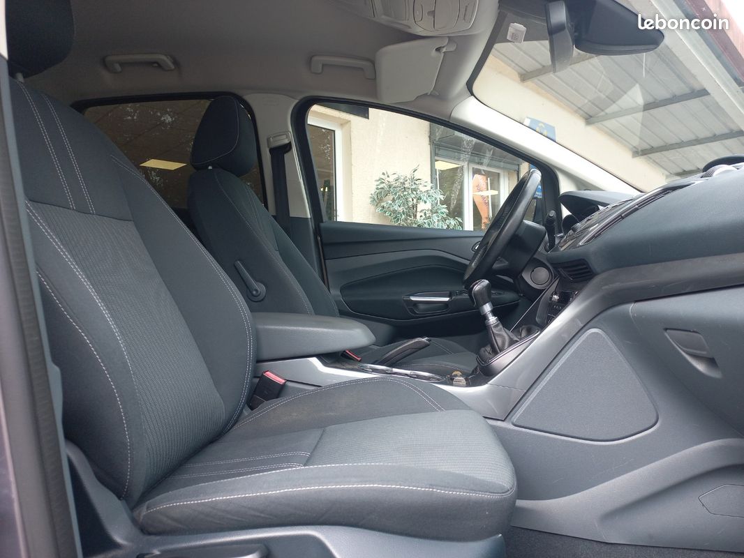 FORD C-Max 1.0 125 ch S&S EcoBoost Titanium X (image 14)