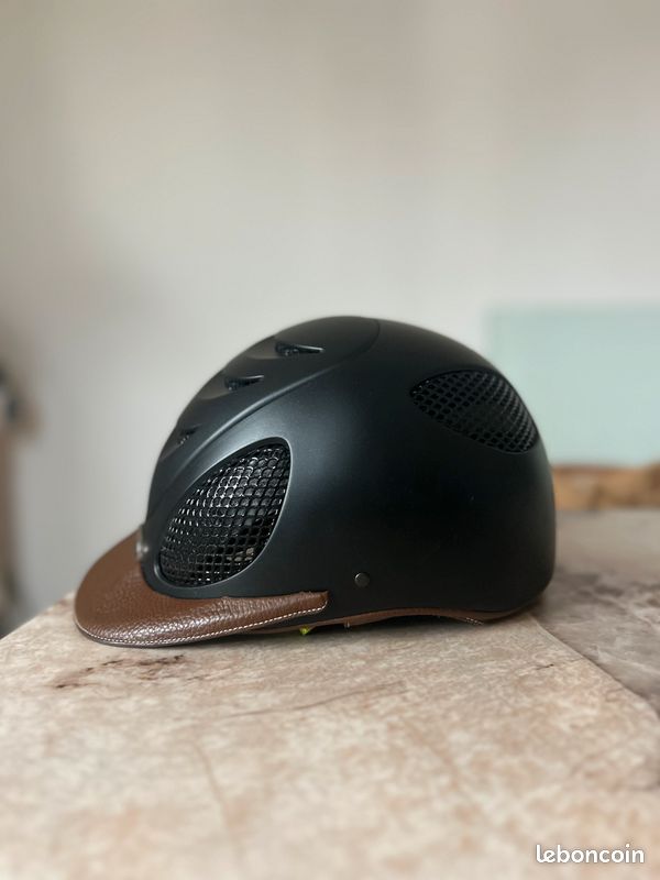 Bombe GPA speed air 2x leather (image 3)