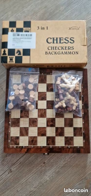 Jeu 'échecs Jeux De Dames Dames Et Backgammon Pièce 'échecs Pour Jouet Jeu 'échecs Jeux De Dames Dames Et Backgammon Pièce 'échecs Pour Jouet