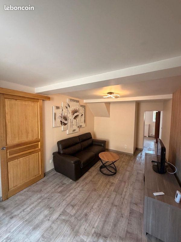 Appartement 2 pièces 55 m² · à Bar-sur-Aube · 55 m² · 490 €