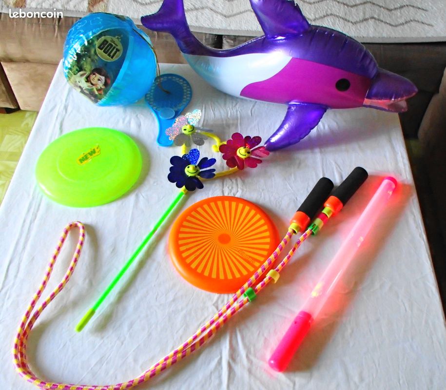 Lots de jouets (image 1)
