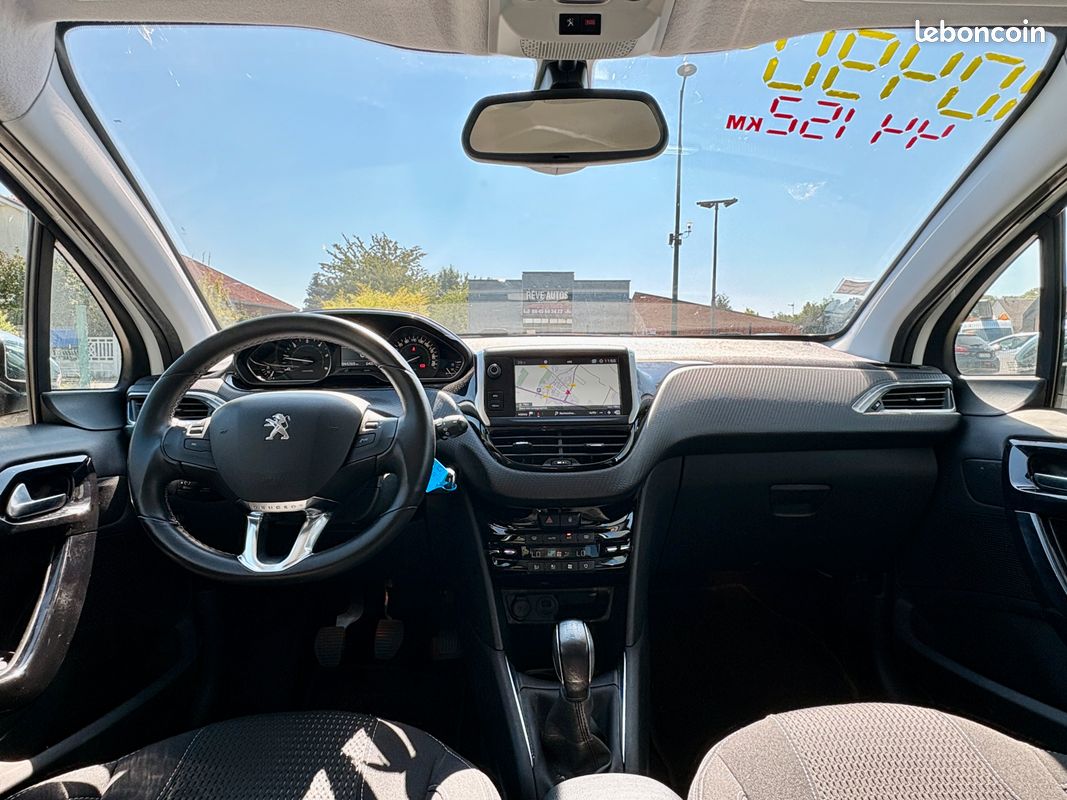 PEUGEOT 208 1.5 BLUEHDI 100 CH FINITION ALLURE BUSINESS 1ERE MAIN 08/2019 44152 KM 10490e GARANTIE 6 MOIS TOTALE POSSIBILITÉ D'EXTENSION DE GARANTIE DE 48 MOIS REPRISE / FINANCEMENT POSSIBLE (image 5)