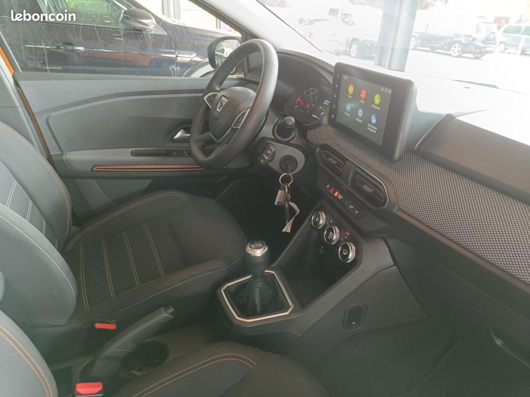 Dacia Sandero TCe 90 - 22 Stepway Confort (image 6)